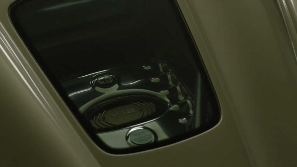 2022 pagani c10 teaser 2 1 Motor16