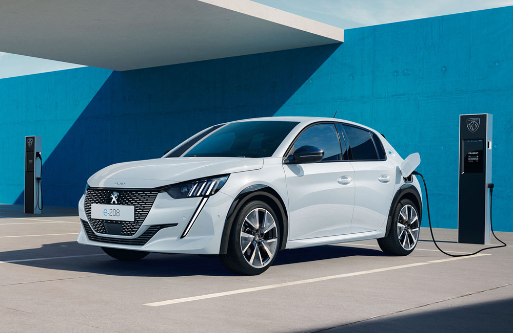 Black Friday: la mejor oferta para comprarte un coche 10 Motor16 2022 peugeot e 208 2 1 Motor16