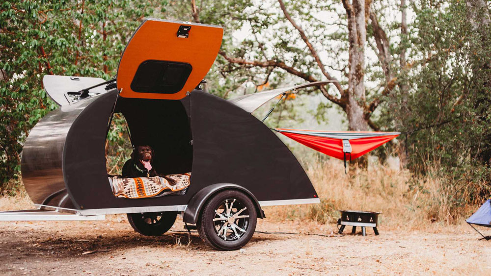 La caravana más ligera del mundo pesa 225 kilos y es de carbono 5 Motor16 2022 rift utility camper carbono 3 1 Motor16