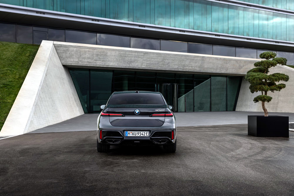 Llegan nuevas mecánicas al BMW Serie 7. Una de ellas diésel 14 Motor16 2023 BMW Serie 7 17 Motor16