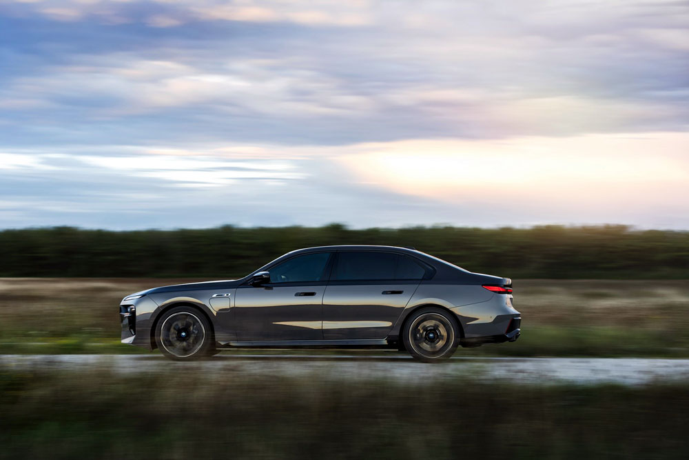 Llegan nuevas mecánicas al BMW Serie 7. Una de ellas diésel 9 Motor16 2023 BMW Serie 7 3 Motor16