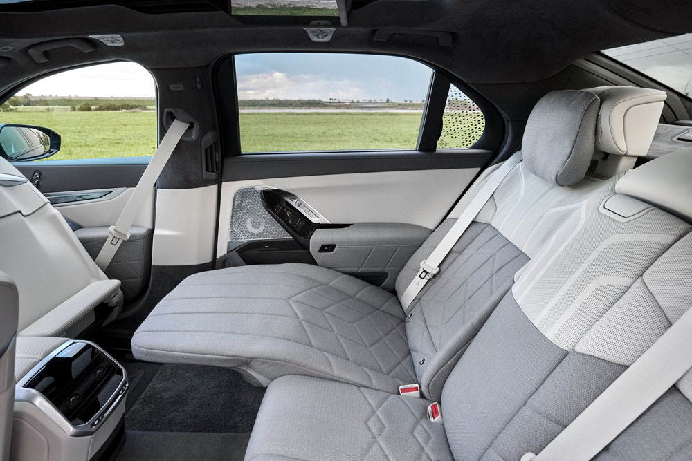 Llegan nuevas mecánicas al BMW Serie 7. Una de ellas diésel 43 Motor16 2023 BMW Serie 7 42 Motor16