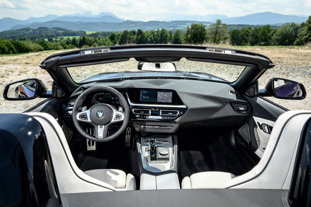 BMW Z4 M40i 2023. Imagen interior.