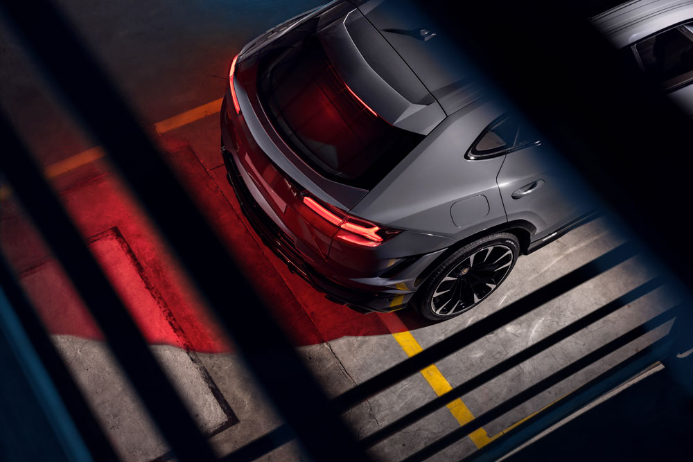 Lamborghini Urus S: la nueva versión light tiene 666 CV 22 Motor16 2023 Lamborghini Urus S 12 Motor16