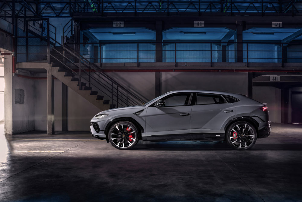 Lamborghini Urus S: la nueva versión light tiene 666 CV 5 Motor16 2023 Lamborghini Urus S 8 1 Motor16