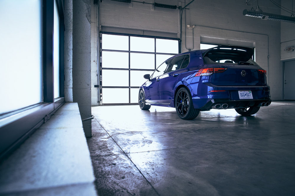 El Volkswagen Golf R 20 Aniversario pisa suelo americano 8 Motor16 2023 VW Golf R 20th Anniversary Edition US 26 Motor16