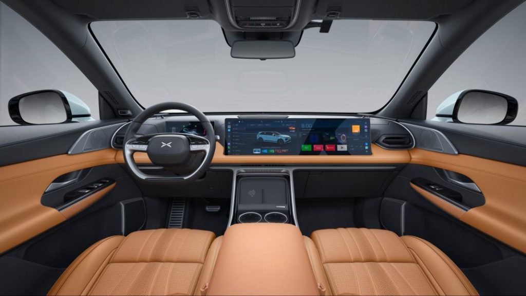 Xpeng G9: un nuevo SUV eléctrico con supercargador incorporado 3 Motor16 Xpeng G9. Imagen salpicadero.