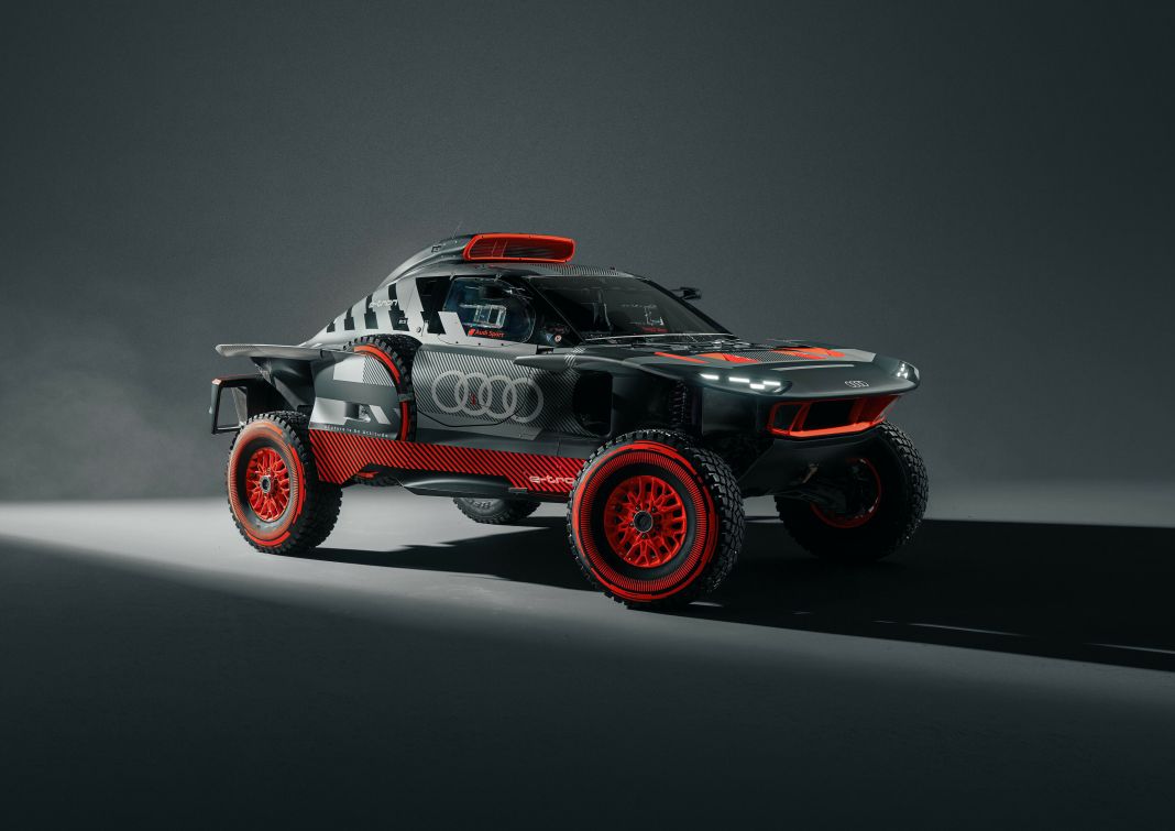 Audi vuelve a soltar a la bestia por el desierto, su presa: el Dakar 16 Motor16 A224542 medium Motor16