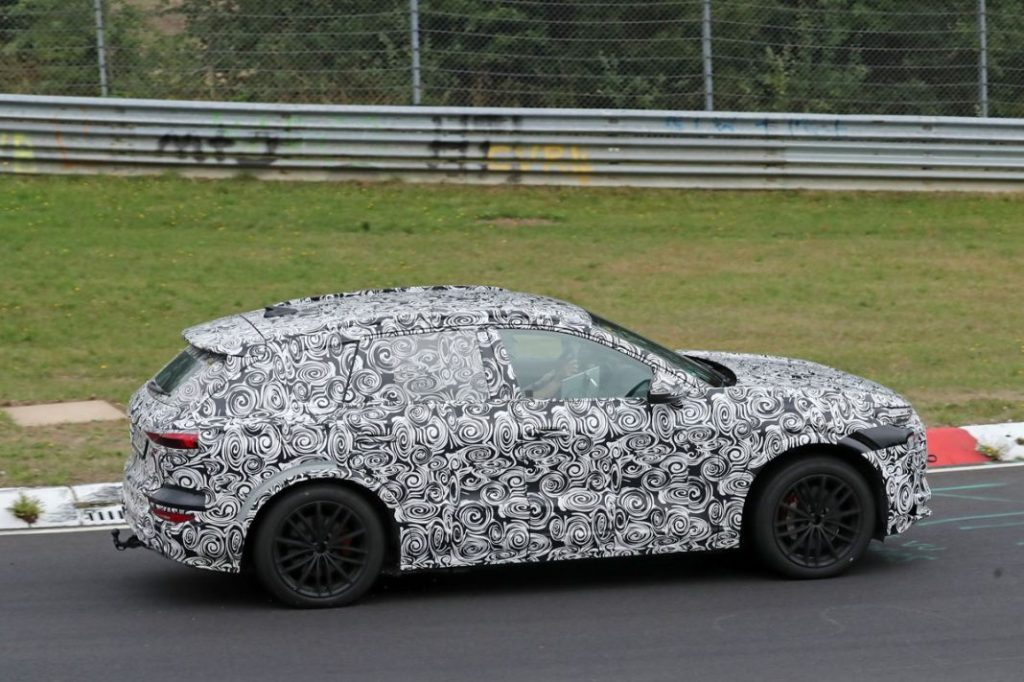 El Audi Q6 e-tron más radical ya está en Nürburgring 24 Motor16 Audi RS Q6 e tron 21 Motor16