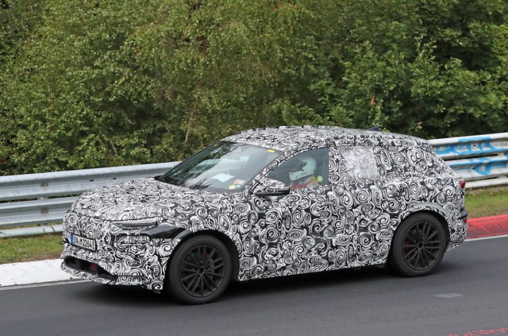 El Audi Q6 e-tron más radical ya está en Nürburgring 8 Motor16 Audi RS Q6 e tron 5 Motor16