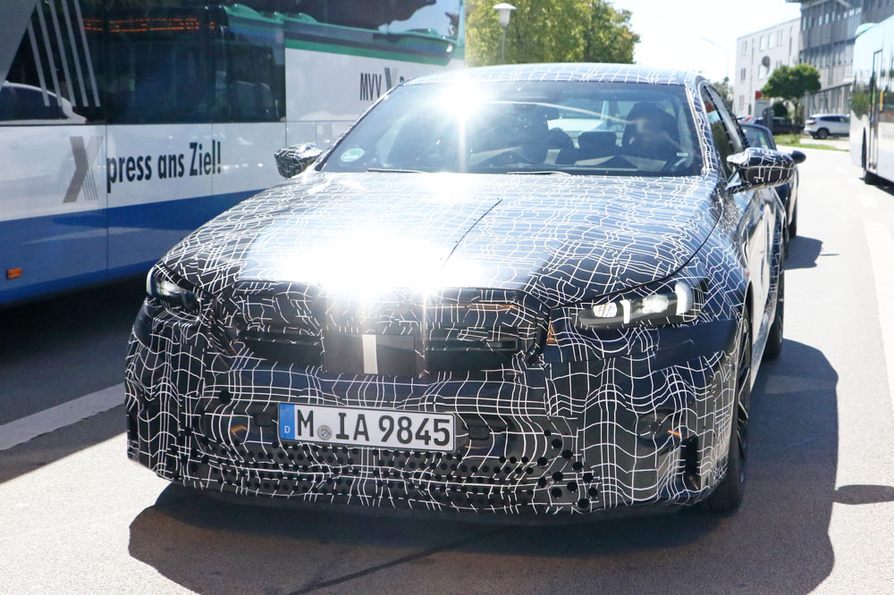 El futuro BMW M5 se muestra tal como es 18 Motor16 BMW M5 16 Motor16