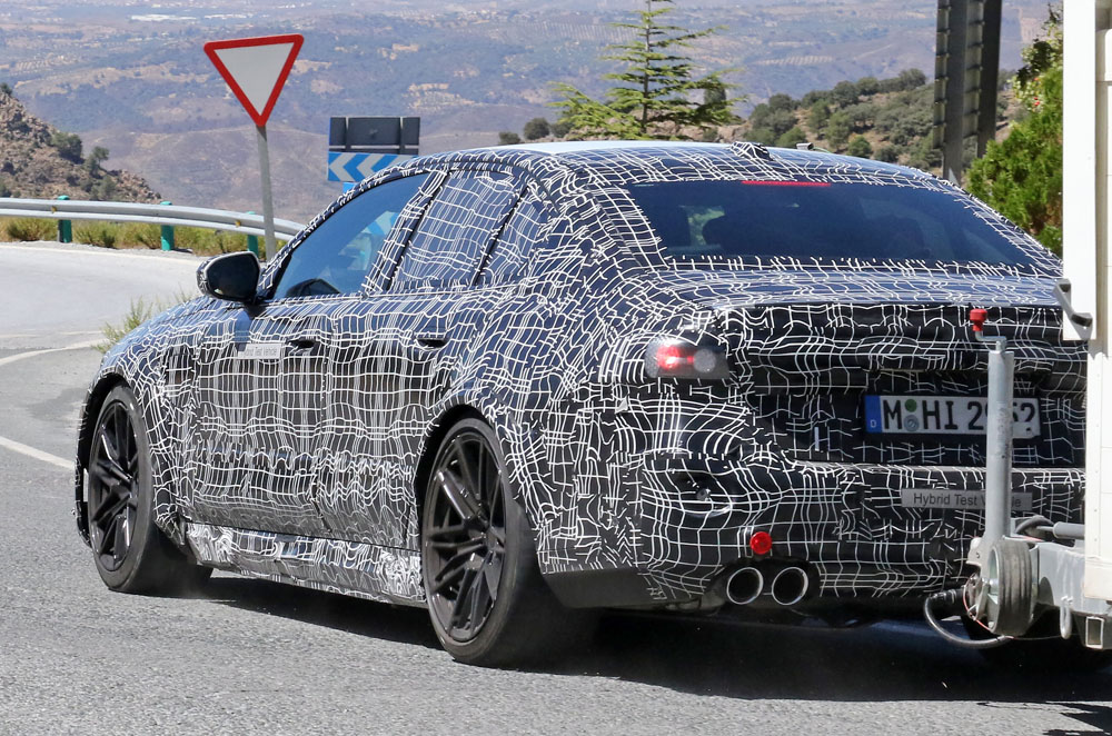 El BMW M5 empieza a mostrar su cara 1 Motor16 BMWM5 open front 17 Motor16