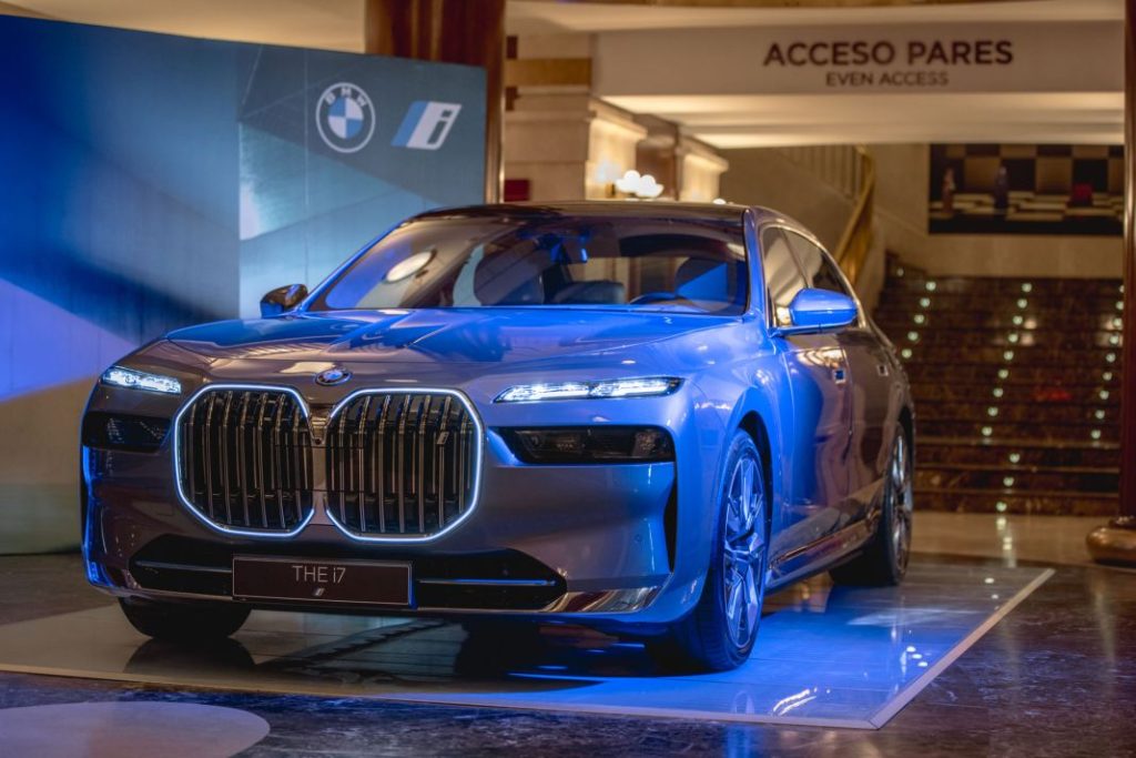 El nuevo BMW i7 xDrive60 ya tiene precio: 137.900 euros 3 Motor16 BMWi7P90480102 highRes el nuevo bmw i7 Motor16