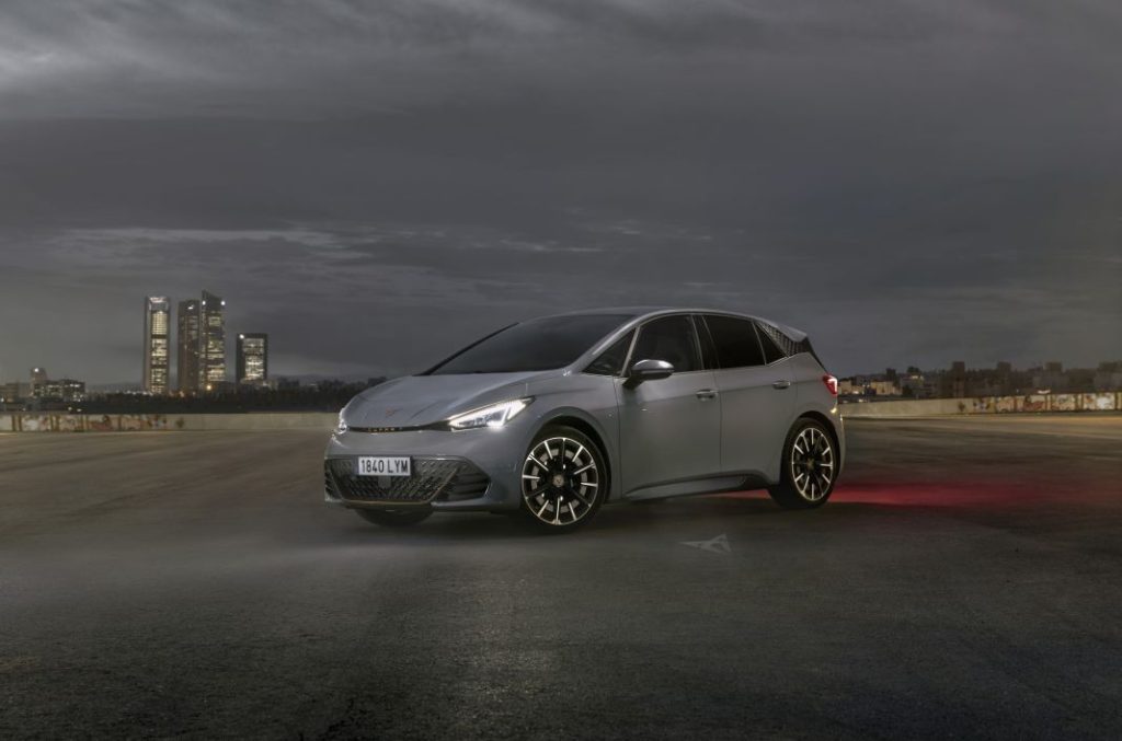 Más lejos y más rápido con el nuevo Cupra Born 10 Motor16 CUPRA Born e Boost Battery Pack 00 low Motor16