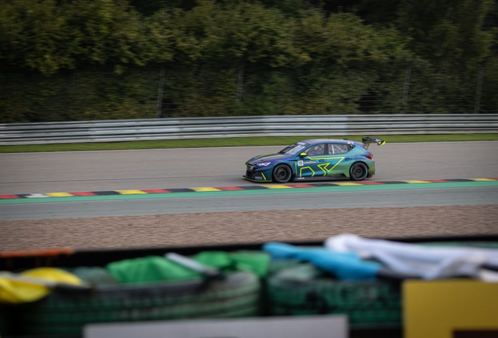 Cupra E-Racer Campeón del Mundo, abre las puertas de la competición a los eléctricos 3 Motor16 Cupra e-Racer