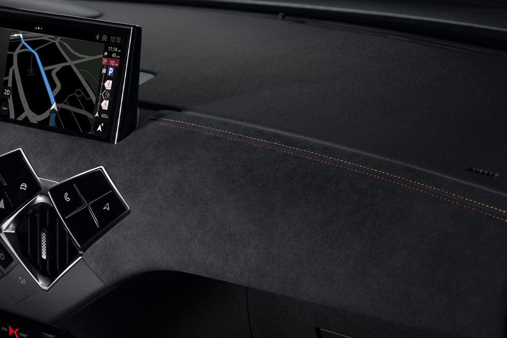 Más rendimiento eléctrico para el renovado DS 3, el SUV urbano más elegante 16 Motor16 DS 3 2022 12 Motor16