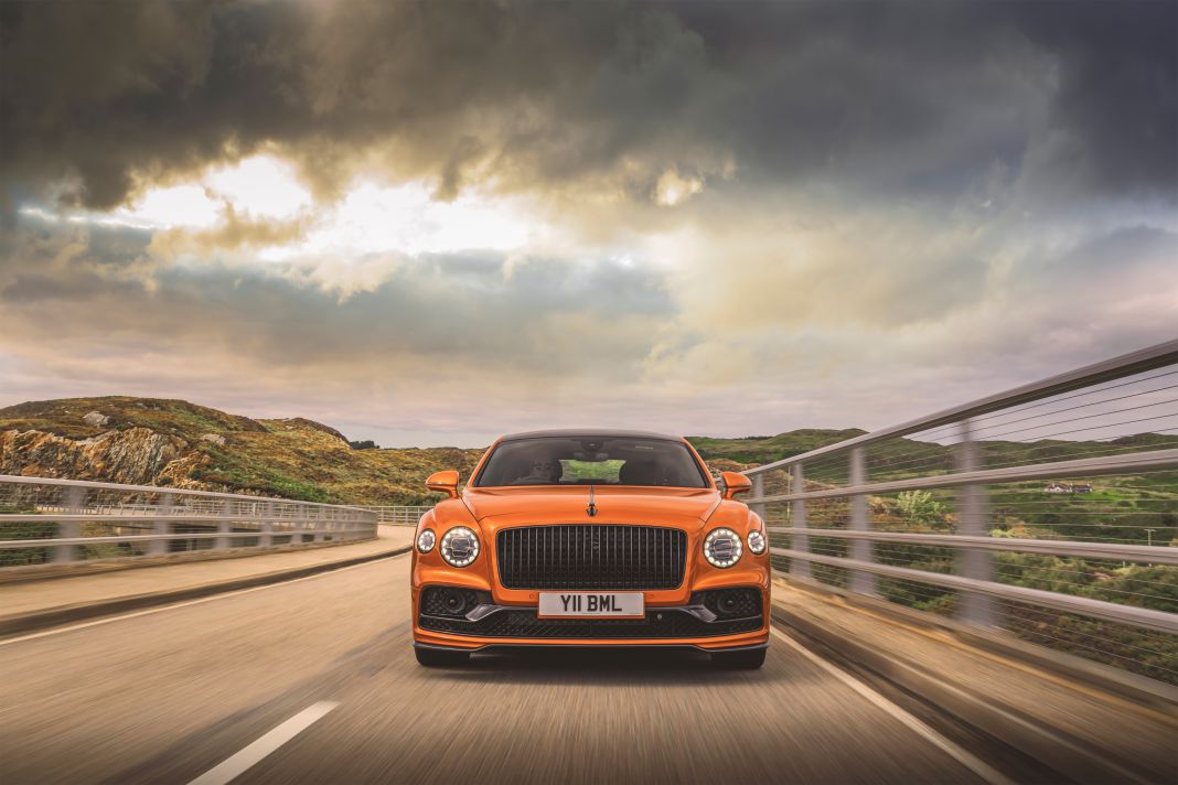 Bentley Fliying Spur Speed, cuando la esencia del lujo y la conducción viajan de la mano 13 Motor16 FlyingSpurSpeed 6 Motor16
