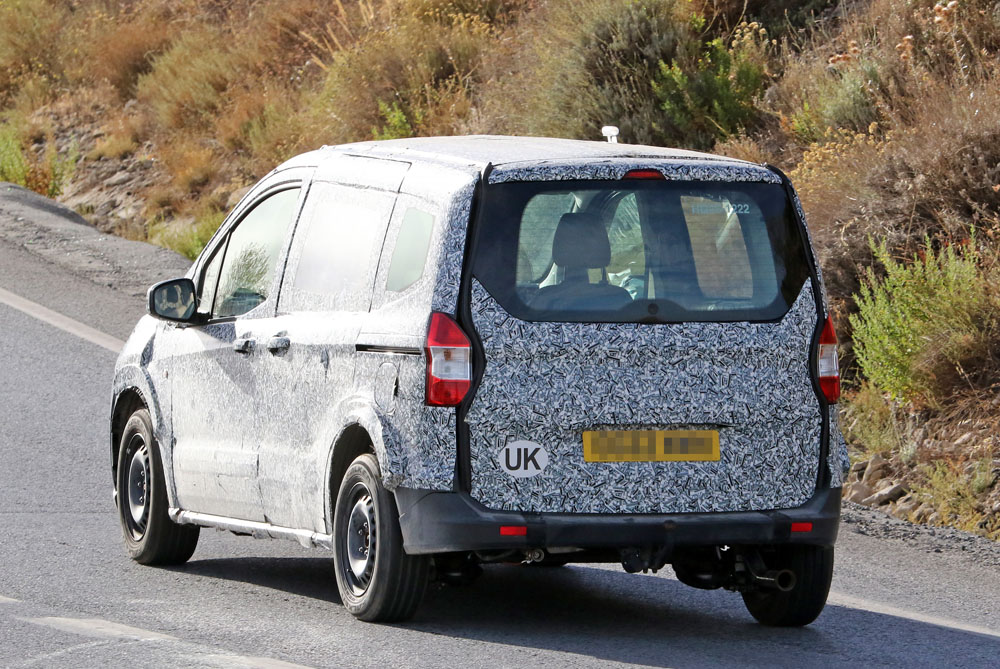 Ford Transit Courier 13 Motor16