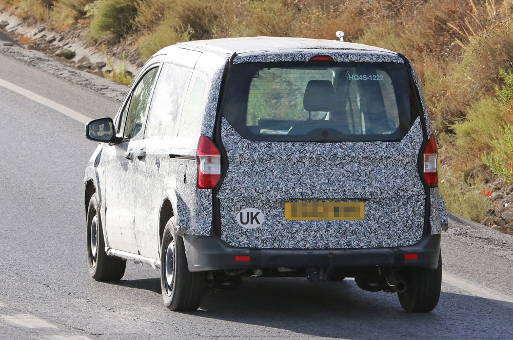 Ford Transit Courier 14 Motor16