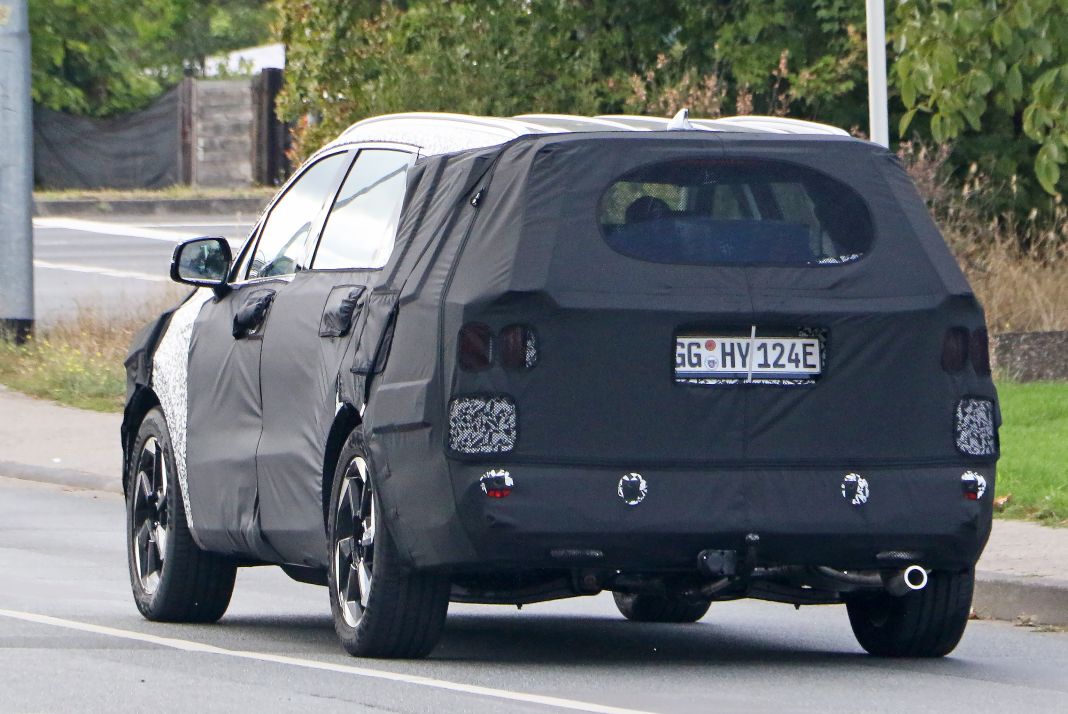 La nueva cara del Kia Sorento 20 Motor16 Kia Sorento facelift 18 Motor16