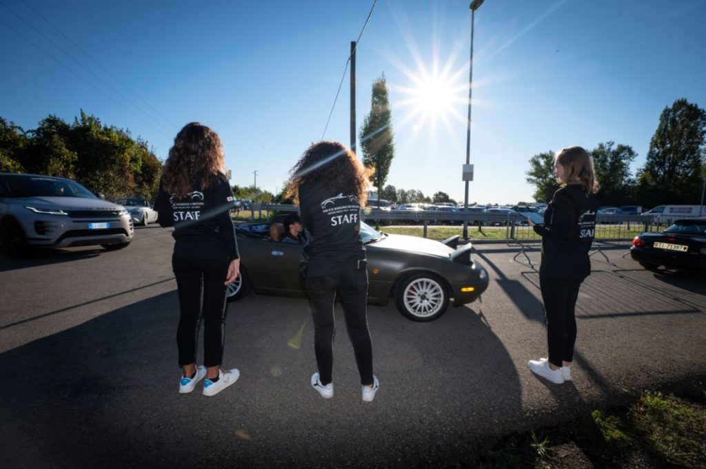 El Mazda MX-5 se apunta un récord Guinness 4 Motor16 Mazda MX 5 Guinness World Record 003 highres Motor16