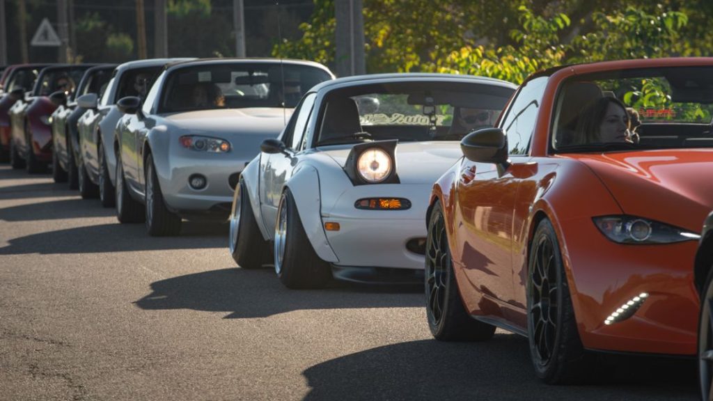 El Mazda MX-5 se apunta un récord Guinness 8 Motor16 Mazda MX 5 Guinness World Record 007 highres Motor16