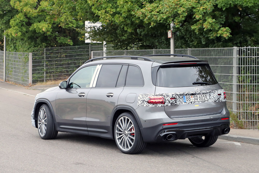 Mercedes-AMG GLB 35: la versión deportiva también se actualiza 16 Motor16 Mercedes AMG GLB35 facelift 13 Motor16