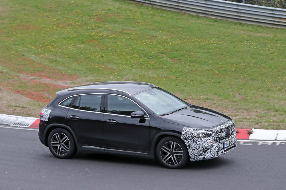 El futuro Mercedes GLA ya está en Nürburgring 16 Motor16 Mercedes GLA Facelift 14 1 Motor16
