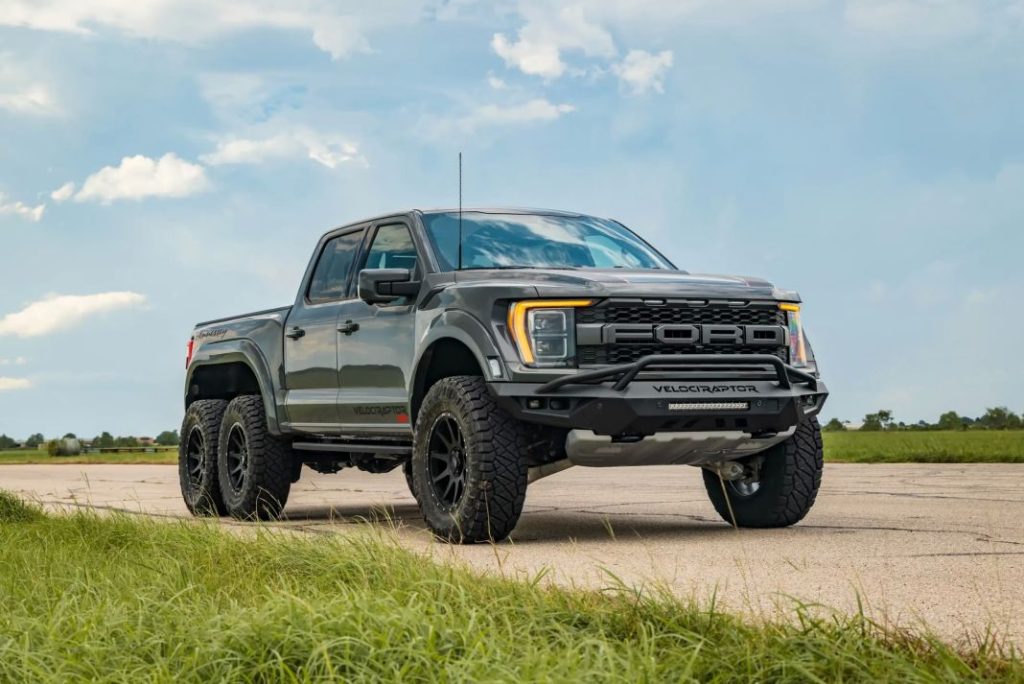 Motor16Hennessey Velociraptor 6x6 1 Motor16