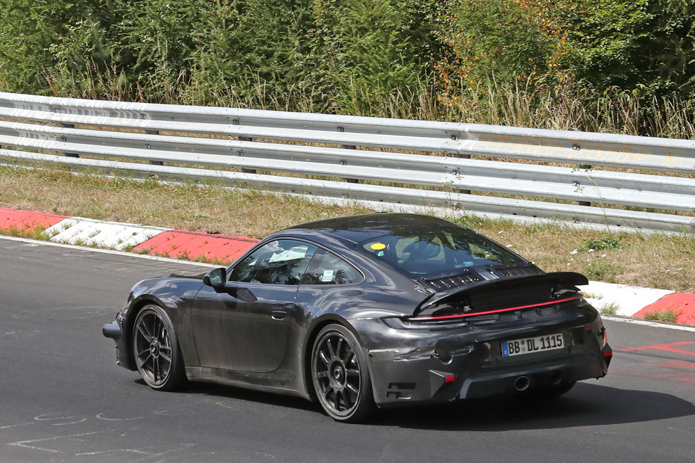Porsche 911 GTS Híbrido