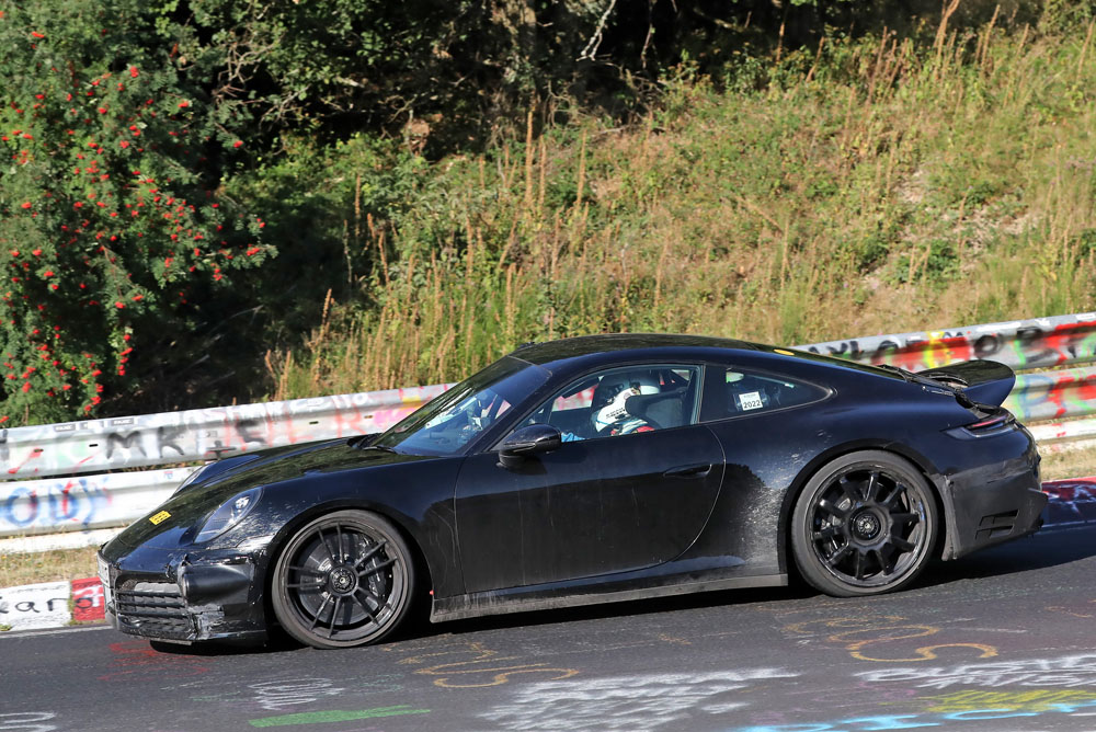 PORSCHE 911 GTS HIBRIDO 7 Motor16