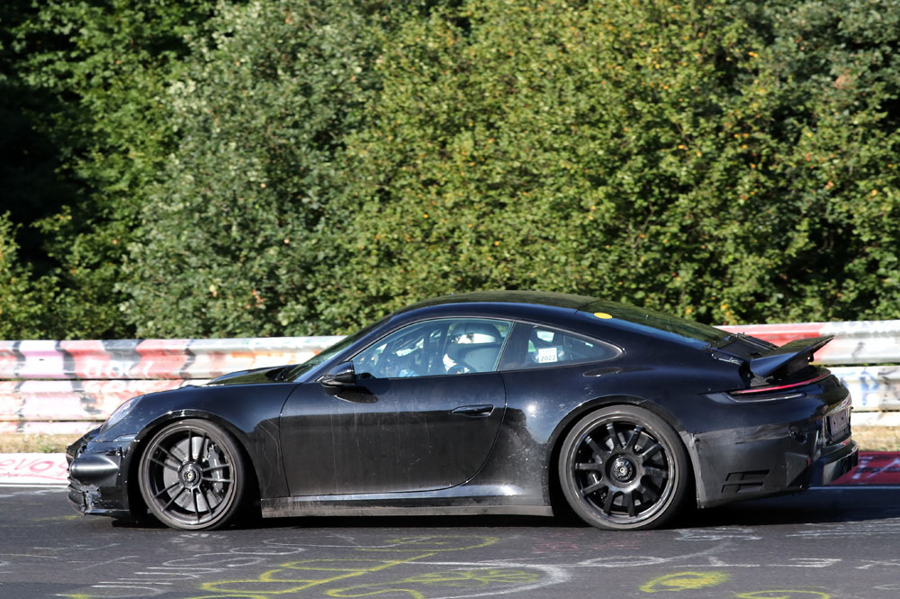 PORSCHE 911 GTS HIBRIDO 9 Motor16