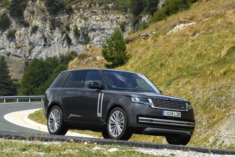 Conducimos el nuevo Range Rover: ¡colosal! 23 Motor16 RANGE ROVER 17 Motor16