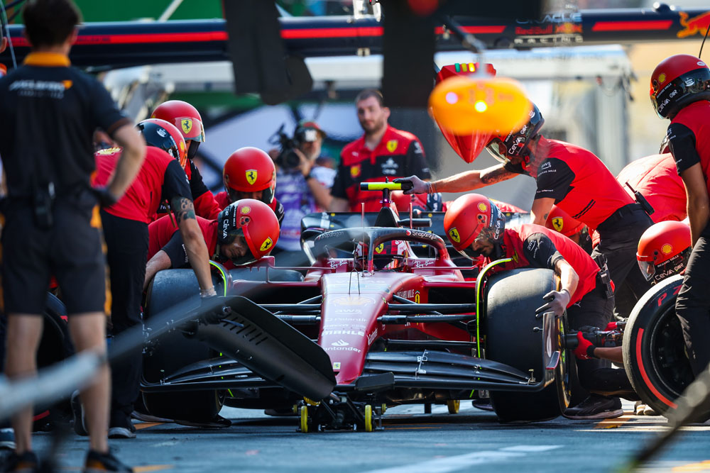 Max Verstappen sigue envuelto en una nube, ahora de color naranja 4 Motor16 SAINZ Motor16