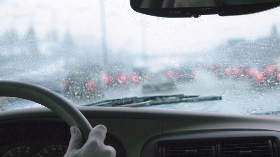 Aquaplaning: ¿qué es y cómo se puede evitar? 209 Motor16 Allianz Seguros