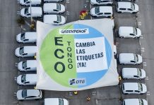Greenpeace denuncia el ‘ECO tongo’ de las etiquetas de la DGT