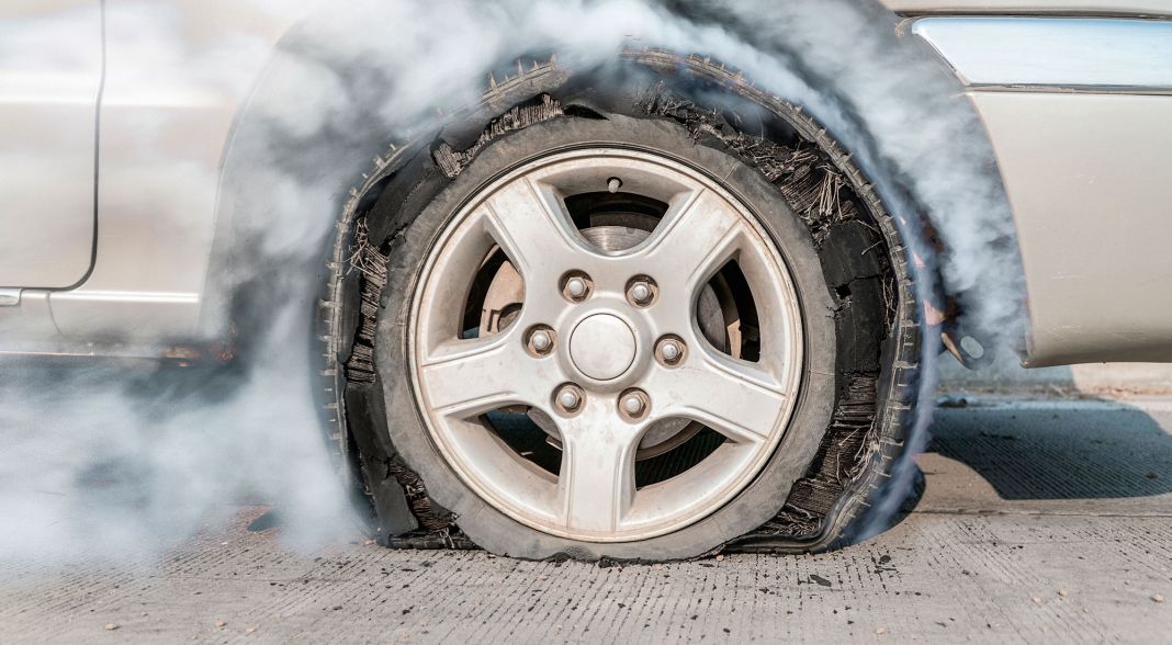 Los motivos más habituales por los que te quedas tirado en carretera en verano 16 Motor16 verano