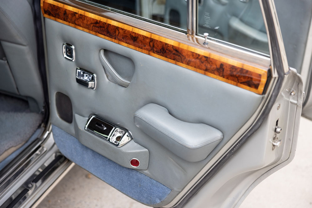 Este es el Rolls-Royce de Freddie Mercury, que ahora puede ser tuyo 33 Motor16 1974 Rolls Royce Silver Shadow Freddie Mercury 26 Motor16