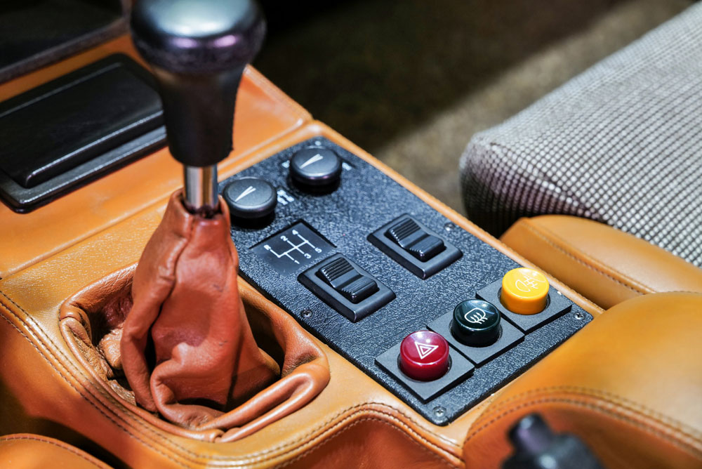 Este BMW M1 que se subasta es más especial que el resto... y caro 22 Motor16 1980 BMW M1 19 Motor16