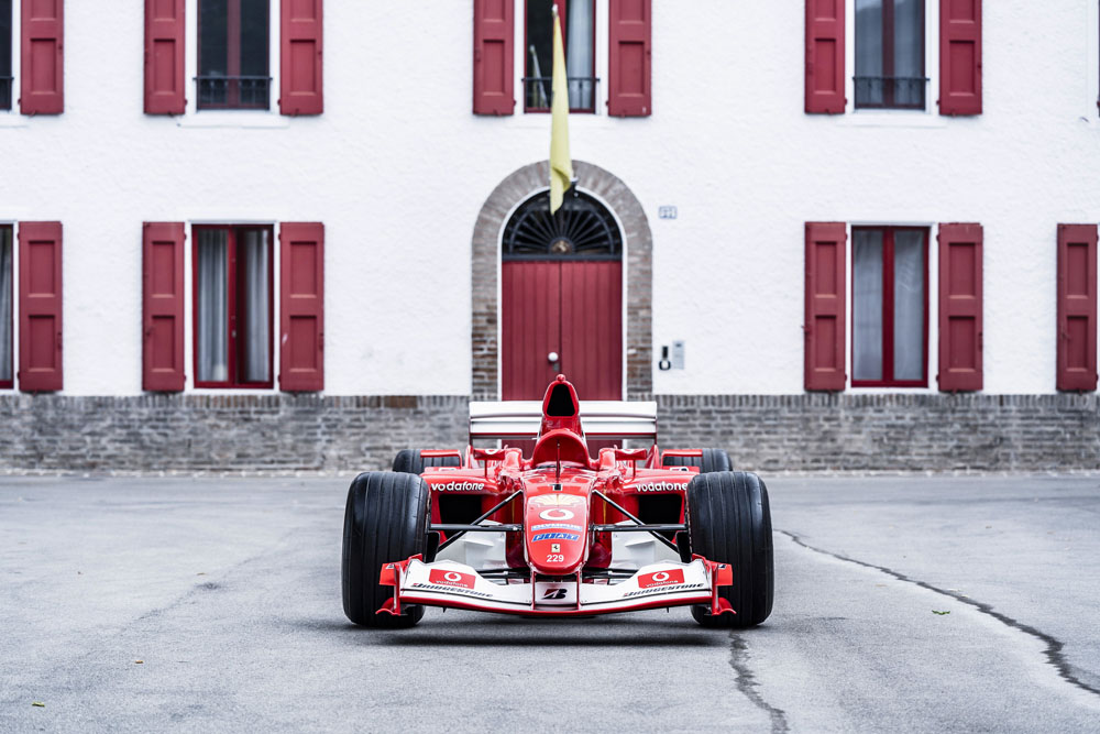 10 millones se podrían pagar por este Ferrari de Michael Schumacher 11 Motor16 2003 Ferrari F2003 No.229 21 Motor16