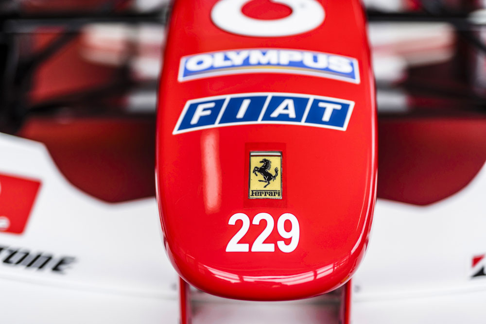 10 millones se podrían pagar por este Ferrari de Michael Schumacher 35 Motor16 2003 Ferrari F2003 No.229 29 Motor16