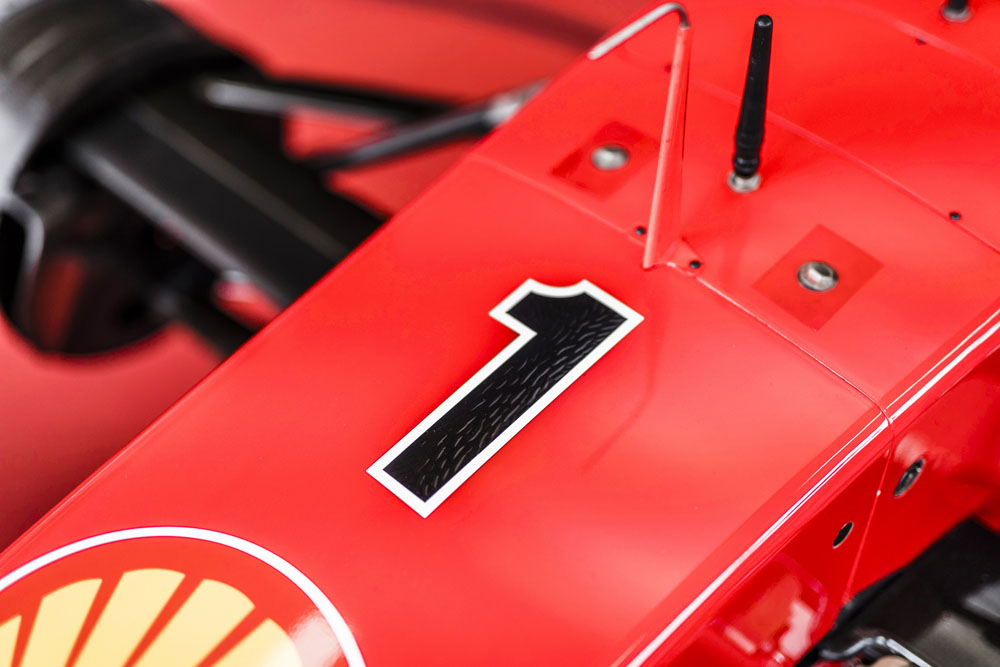 10 millones se podrían pagar por este Ferrari de Michael Schumacher 36 Motor16 2003 Ferrari F2003 No.229 30 Motor16