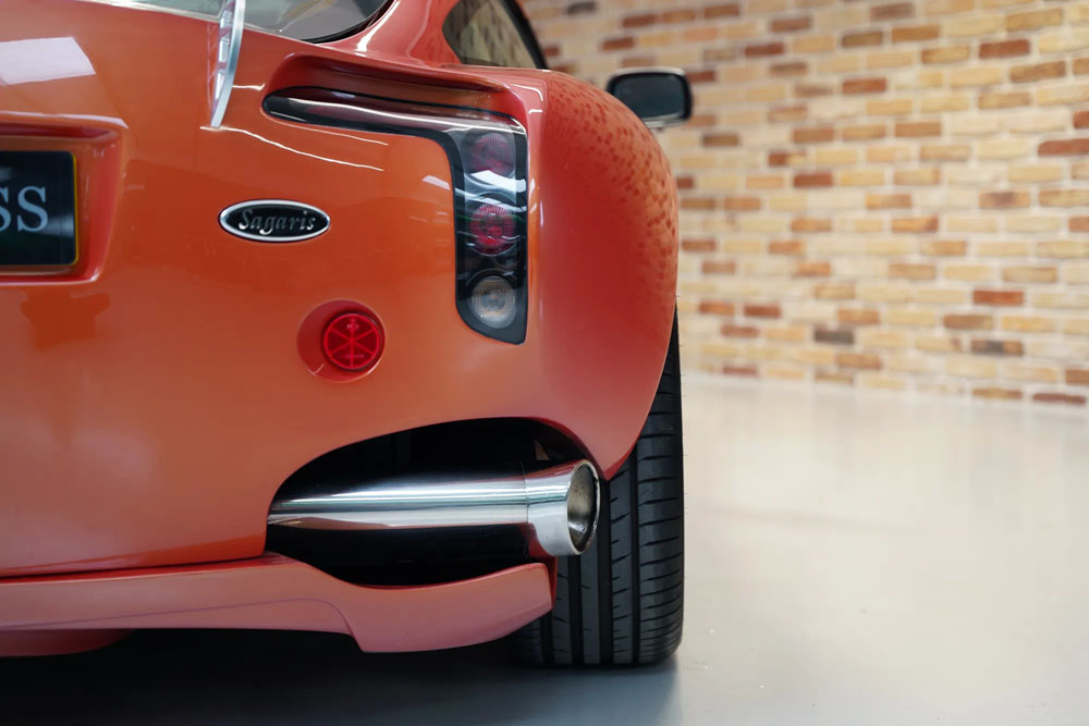 Este TVR Sagaris fue la estrella de Top Gear y ahora puede ser tuyo 17 Motor16 2005 TVR Sagaris Top Gear 18 Motor16