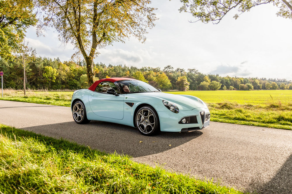 Un Alfa Romeo 8C Spider más raro que el resto está buscando hogar 5 Motor16 2010 Alfa Romeo 8C Spider 42 1 Motor16