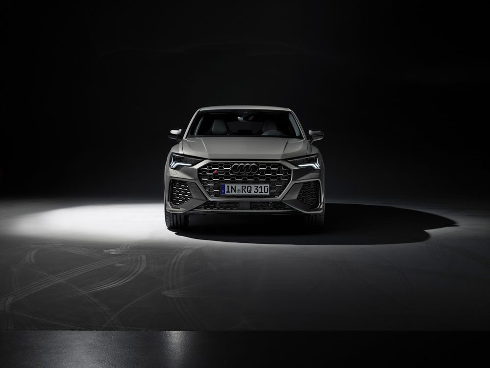 Audi celebra los 10 años del RS Q3 con esta edición limitada 4 Motor16 2022 Audi RS Q3 Edition 10 Years 20 Motor16
