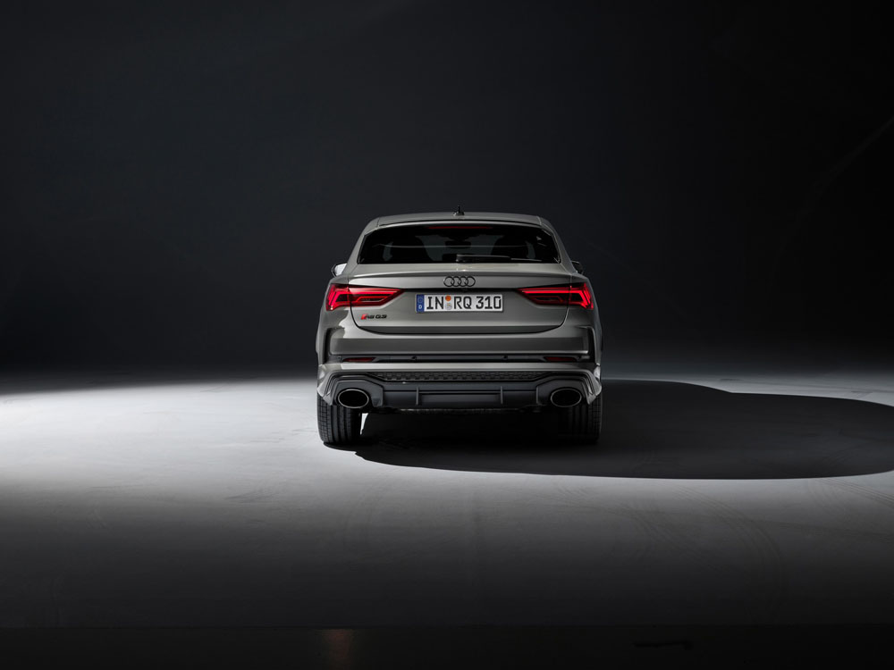 Audi celebra los 10 años del RS Q3 con esta edición limitada 5 Motor16 2022 Audi RS Q3 Edition 10 Years 21 Motor16