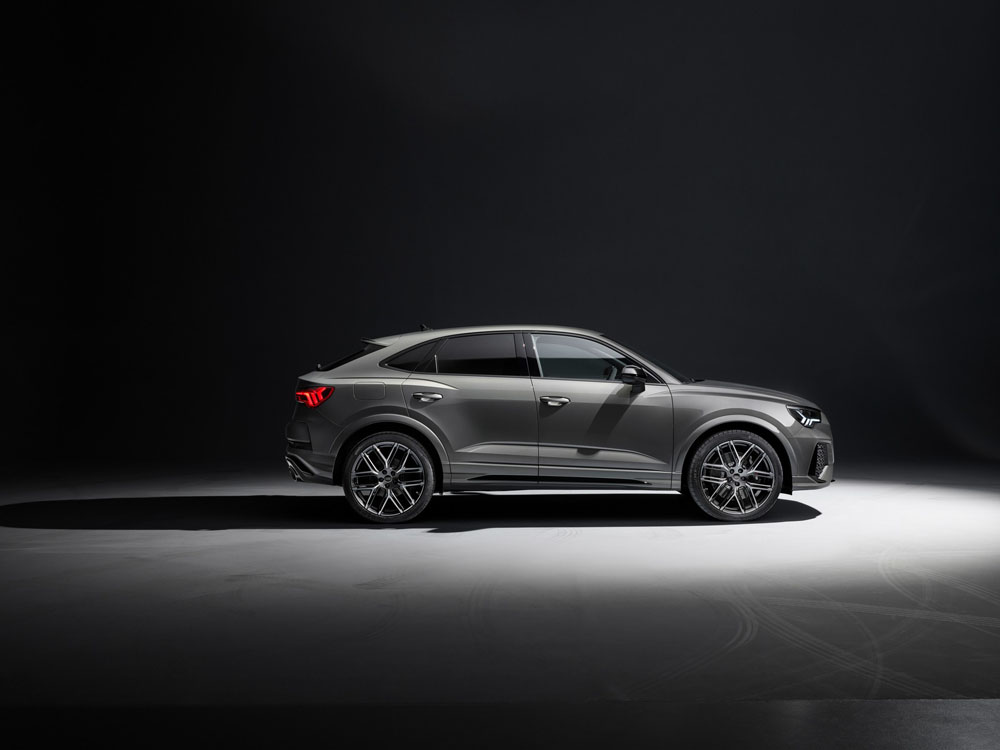 Audi celebra los 10 años del RS Q3 con esta edición limitada 6 Motor16 2022 Audi RS Q3 Edition 10 Years 22 Motor16
