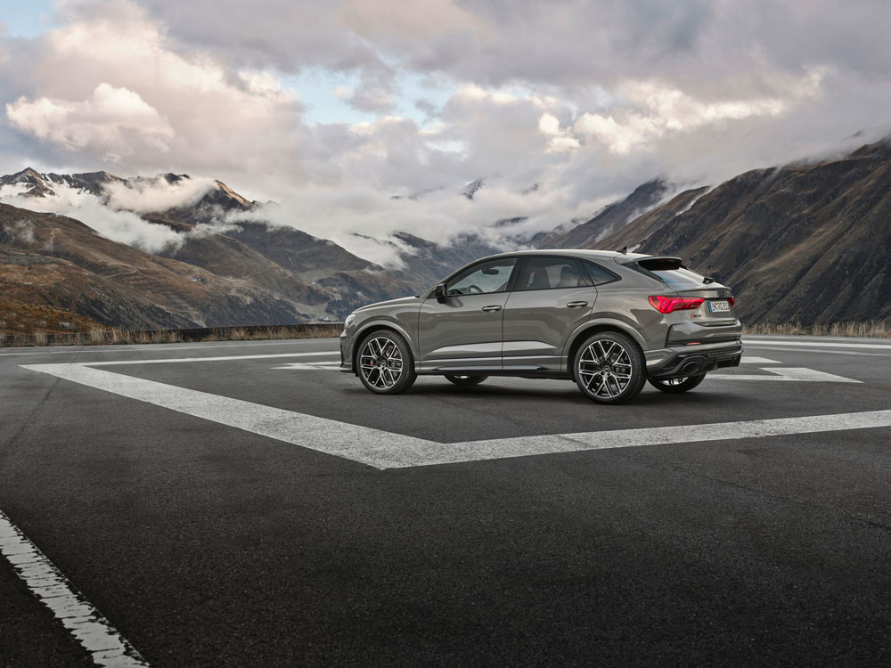 Audi celebra los 10 años del RS Q3 con esta edición limitada 18 Motor16 2022 Audi RS Q3 Edition 10 Years 30 Motor16