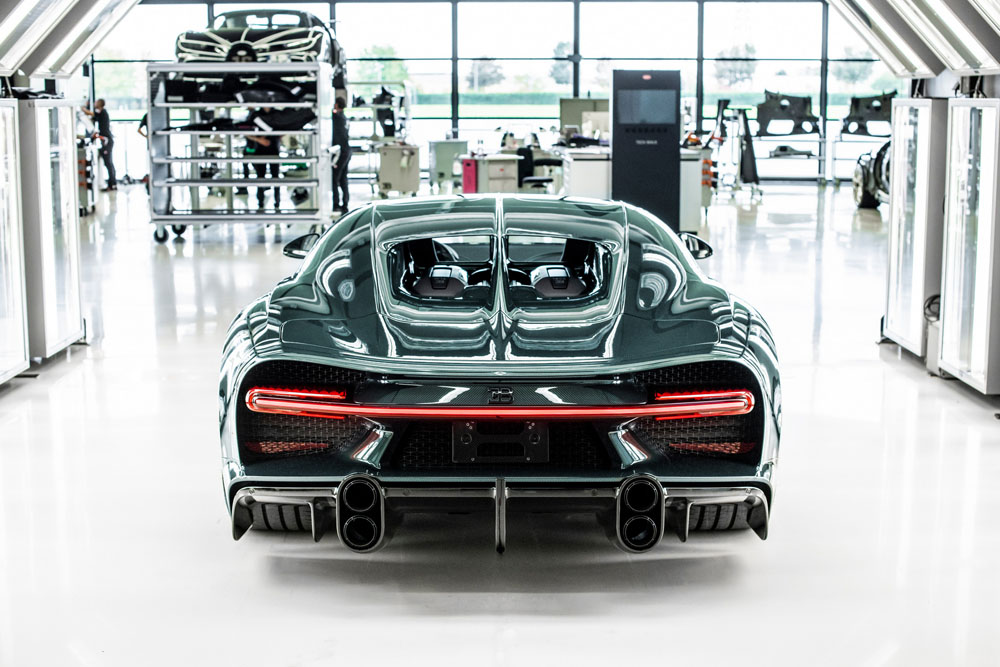 Un Super Sport verde: así es el Bugatti Chiron #400 4 Motor16 Bugatti Chiron Super Sport #400. Imagen estática trasera.