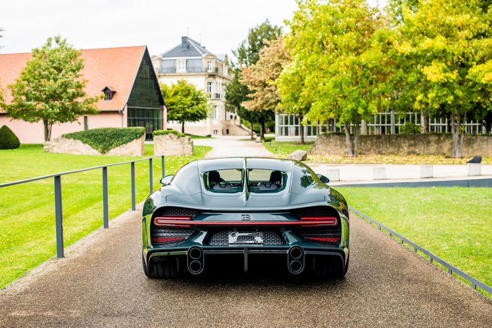Un Super Sport verde: así es el Bugatti Chiron #400 7 Motor16 2022 Bugatti Chiron No 400 3 Motor16